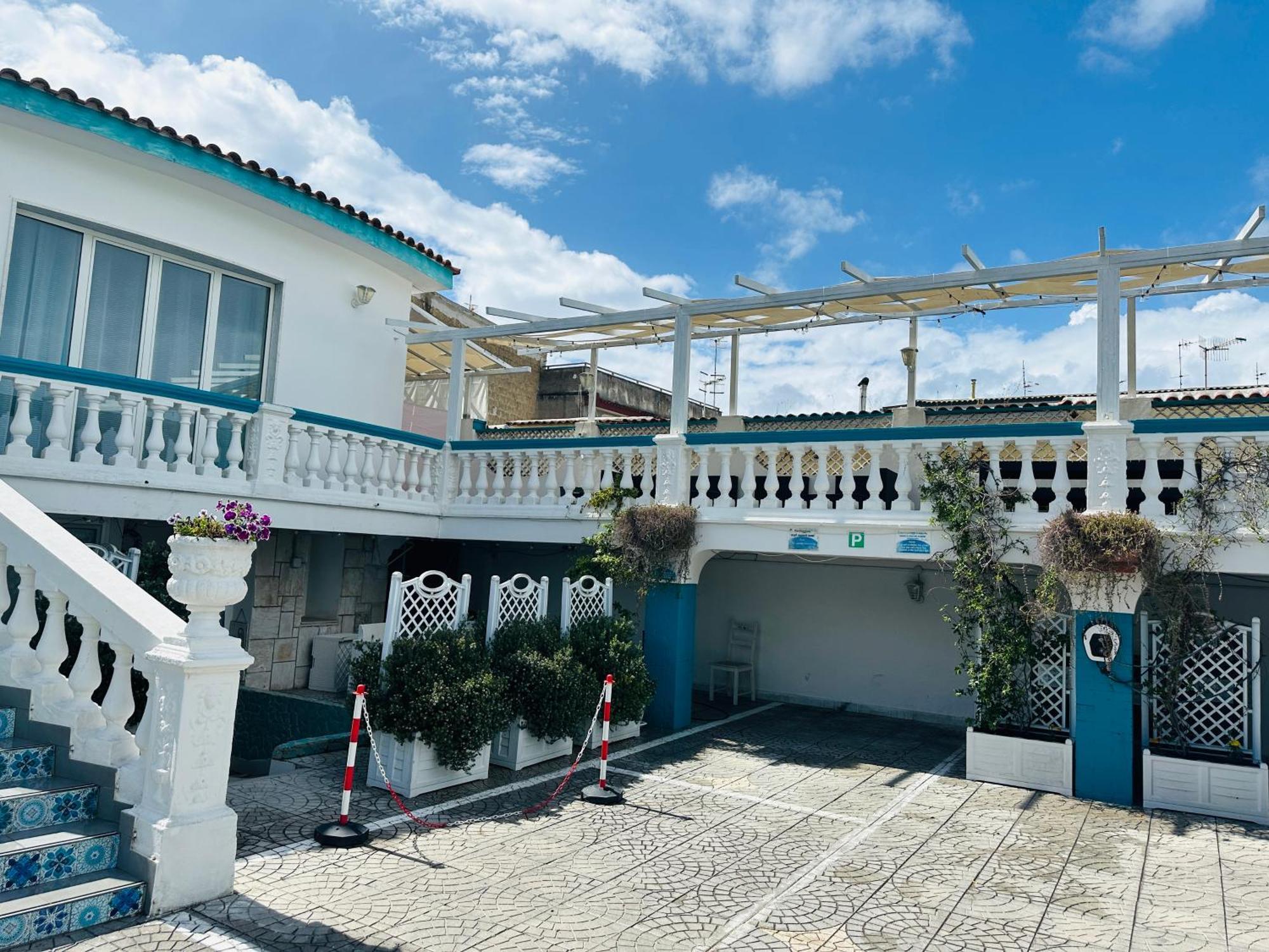 Residence R&B Tyrrhenum มอนเต ดิ ปรอชิดา ภายนอก รูปภาพ