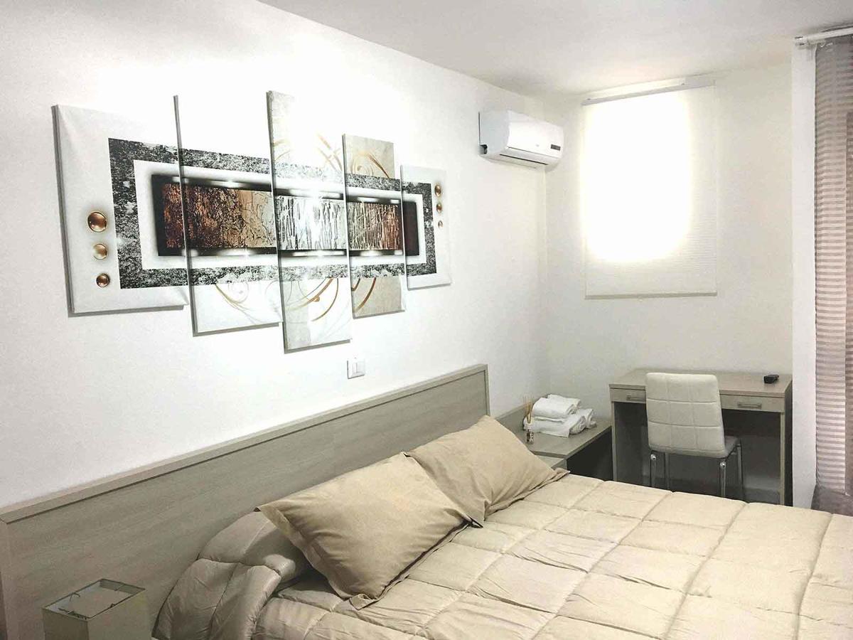 Residence R&B Tyrrhenum มอนเต ดิ ปรอชิดา ภายนอก รูปภาพ